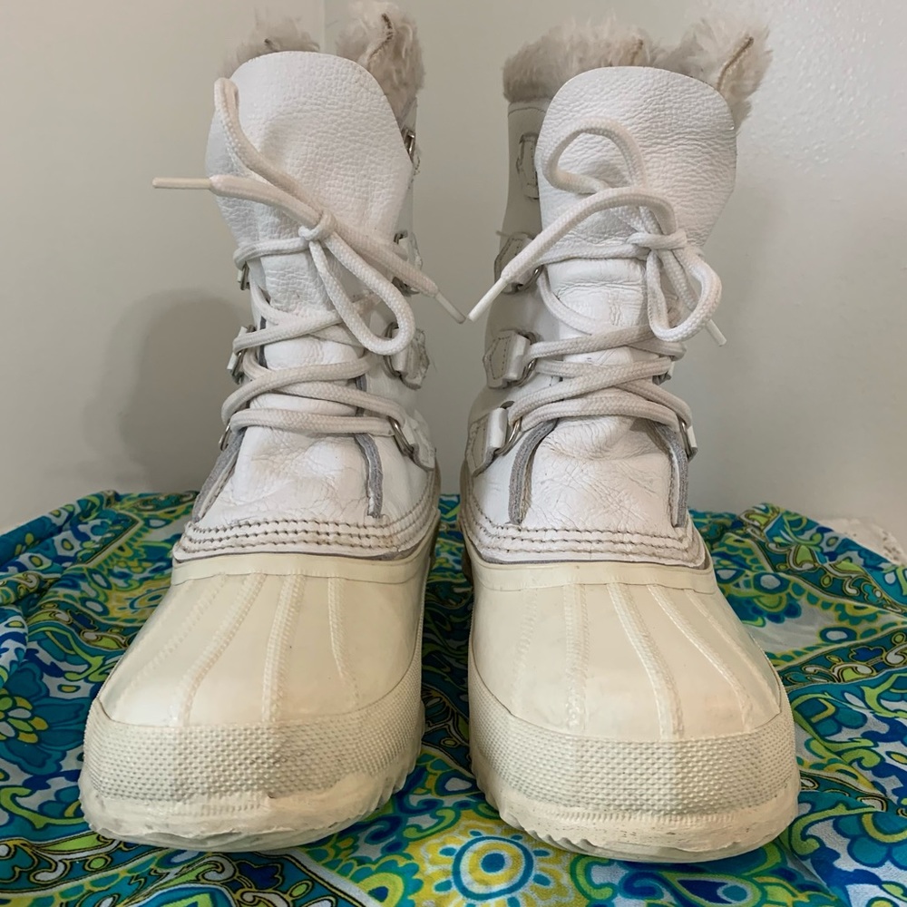 ❄️ SALE ❄️ Sorel Manitou White Leather Snow Boots - Picture 3 of 16